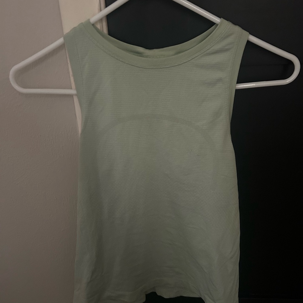 Lululemon Athletica Fitted Green Sleeveless Tank Top